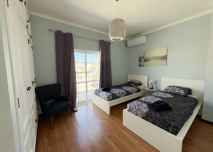 Casa Margarida, With 3 Bedrooms