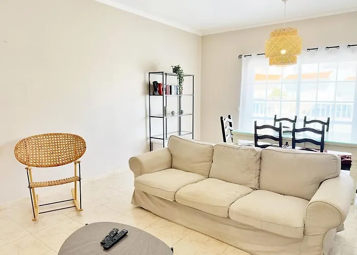 Casa Margarida, With 3 Bedrooms Ferienhaus