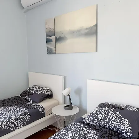 Casa Margarida, With 3 Bedrooms Dom wakacyjny *